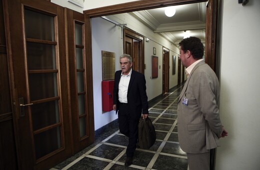 Τόσκας: Έρχονται μειώσεις 50% σε πρόστιμα του Κώδικα Οδικής Κυκλοφορίας