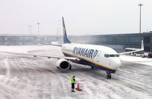Σπίρτζης κατά Ryanair για την εγκατάλειψη επιβατών στην Τιμισοάρα: «Απαράδεκτο. Γίνεται έρευνα»