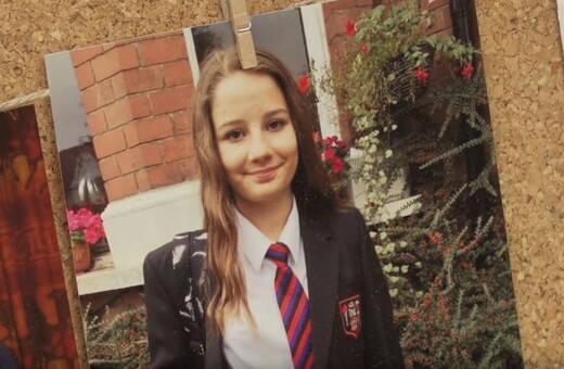 «Το Instagram σκότωσε την κόρη μου»: το χρονικό του τέλους μιας έφηβης