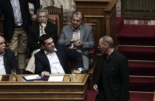 Βαρουφάκης προς Τσίπρα: Ζήτα συγγνώμη σε Σαμαρά-Στουρνάρα ή σταμάτα τους πανηγυρισμούς