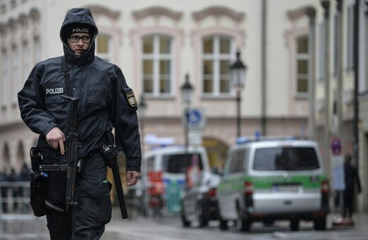 Επίθεση με μαχαίρι στο Μόναχο - Αρκετοί τραυματίες