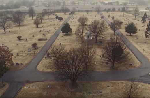 Γιατί μια ολόκληρη πολιτεία της Αμερικής ψάχνει για μαζικούς τάφους;