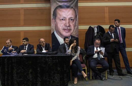 To κόμμα του Ερντογάν ζήτησε επισήμως νέες εκλογές στην Κωνσταντινούπολη