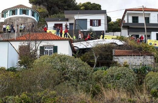 Τραγωδία στην Πορτογαλία: Στους 29 οι νεκροί του τροχαίου