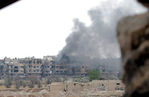 Συρία: Αεροπορικές επιδρομές στο τελευταίο οχυρό του ΙΚ - Τουλάχιστον 17 άμαχοι νεκροί