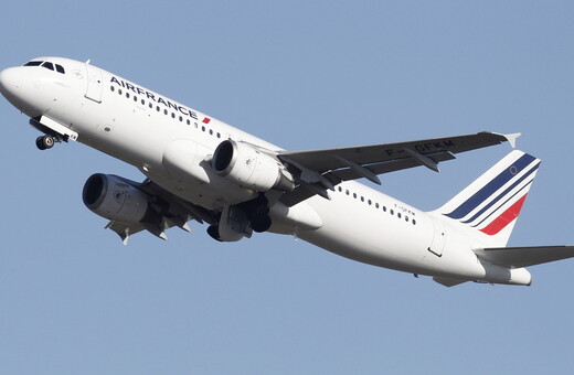 Η Air France θα περικόψει 7.580 θέσεις εργασίας - Το 17,5% του δυναμικού της
