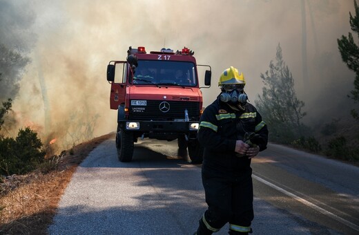 Φωτιά στην Εύβοια: Εκκενώνεται κι άλλο χωριό - Νέα εστία στην Ιστιαία