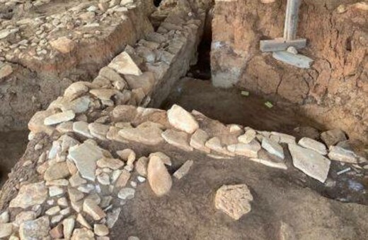 Σπουδαία αρχαιολογική ανακάλυψη: Αποκαλύφθηκε κτίριο της Μέσης Νεολιθικής Εποχής στη Φθιώτιδα