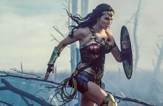 Πότε εμφανίστηκε για πρώτη φορά η Wonder Woman; Ποιος είναι ο δημιουργός της; Πόσες οι κινηματογραφικές της εμφανίσεις;