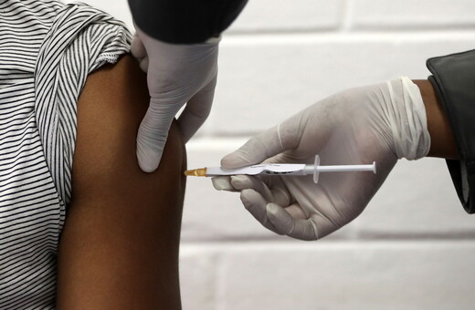 ΠΟΥ για εμβόλιο Ρωσίας: «Δεν έχουμε αρκετά στοιχεία για αξιολόγηση» - Αντιδράσεις από επιστήμονες