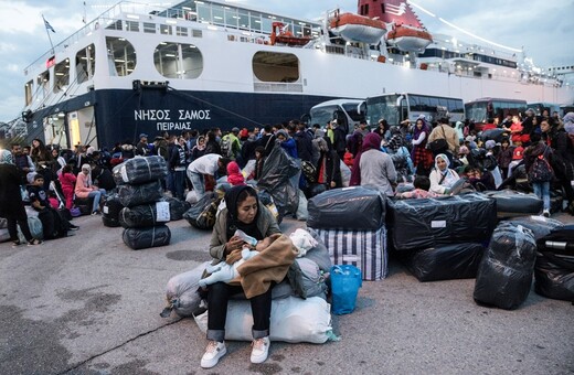 Σάμος: Συνολικά 700 αιτούντες άσυλο μεταφέρονται σε δομές φιλοξενίας στην ενδοχώρα