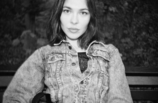 Η Nina Kraviz κάποτε έφτιαχνε οδοντοστοιχίες αστροναυτών