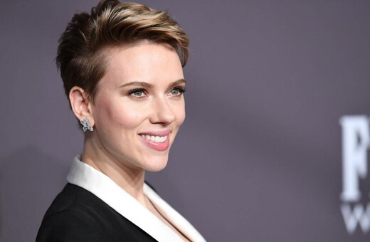 Scarlett Johansson: Δεν είναι φυσιολογικό να είσαι μονογαμικός