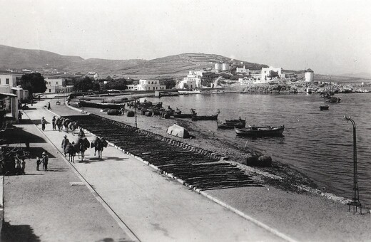 Όταν η Νάουσα στην Πάρο ήταν ένα μικρό κυκλαδίτικο ψαροχώρι