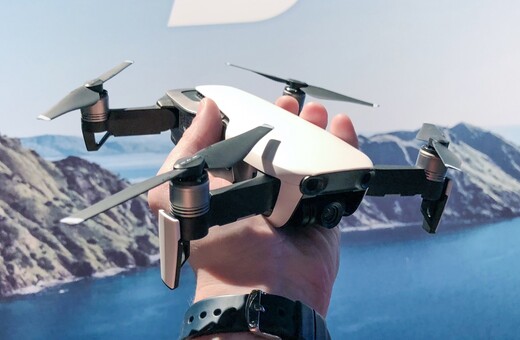 DJI Mavic Air: Ένα παντοδύναμο drone που χωράει στην τσέπη σας