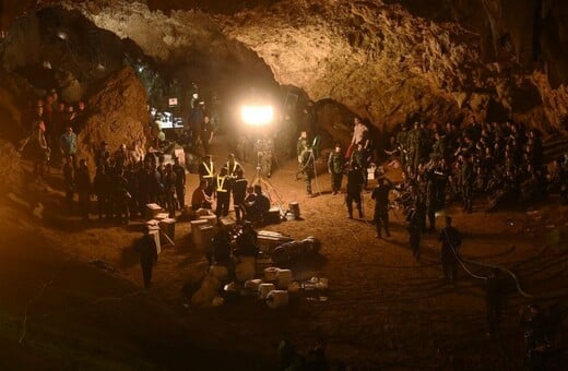 H ιστορία που καθήλωσε όλο τον πλανήτη - Το χρονικό της συγκλονιστικής διάσωσης των 12 παιδιών από το σπήλαιο