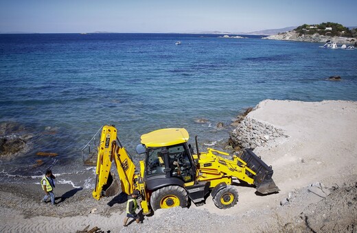 Το Τεχνικό Επιμελητήριο ζητά να αποσυρθεί «άμεσα» η τροπολογία για τον αιγιαλό