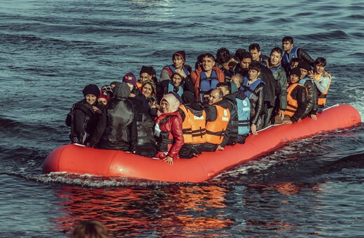 Οι αφίξεις δίνουν νέο νόημα στη γιορτή της ελπίδας