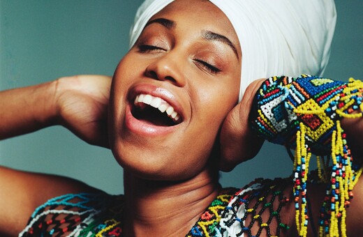 Η Jazzmeia Horn έχει τζαζ και γκόσπελ καταβολές από τρεις γενιές