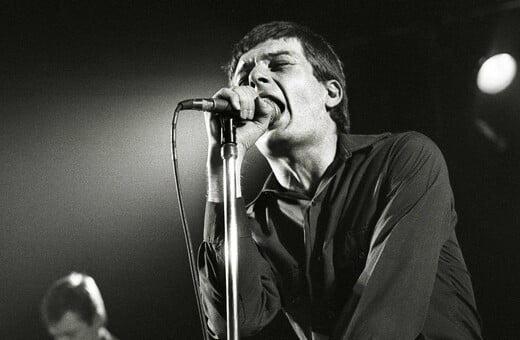 «H προφορική ιστορία των Joy Division»: «O Ίαν Κέρτις έμοιαζε να βρίσκεται διαρκώς στην κόψη της ύπαρξης»