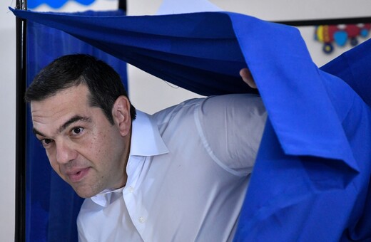 DPA: «Οι Έλληνες ψηφοφόροι έδειξαν ηχηρά την πόρτα στον Αλέξη Τσίπρα»