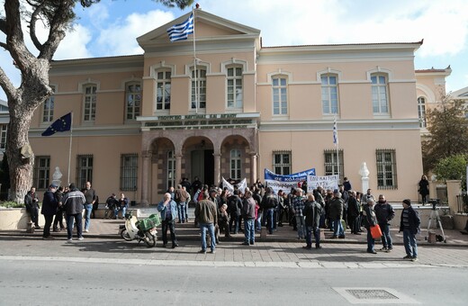 Μεταναστευτικό: Με προσφυγή στο ΣτΕ απαντούν στις επιτάξεις τα νησιά