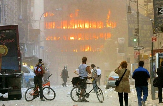 9/11 : Σαν σήμερα έγινε η τρομοκρατική επίθεση στου Δίδυμους Πύργους της Νέας Υόρκης