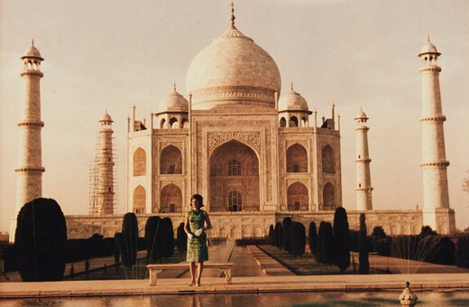 Ανέκδοτες φωτογραφίες από το ιστορικό ταξίδι της Τζάκι Κένεντι στην Ινδία και το Πακιστάν το 1962