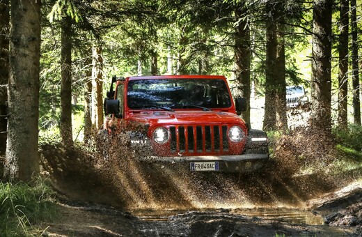 Με το Jeep Wrangler ανακαλύπτεις τις ομορφιές της φύσης