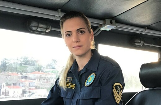 Μαρία Κόντη: Η κυβερνήτης σκάφους του Λιμενικού που σώζει ζωές στο Αιγαίο - «Οι νεκροί σε σημαδεύουν»