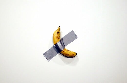 Η «μπανάνα» του Κατελάν είναι σοβαρό έργο, αντίθετα από τις δημαγωγικές φάρσες του Banksy
