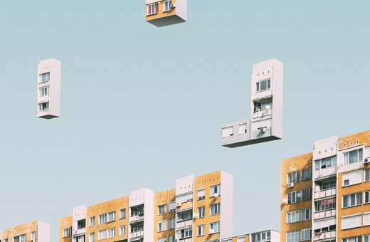 Τα σπίτια στη Σόφια της Βουλγαρίας έγιναν Tetris και πέφτουν από τον ουρανό
