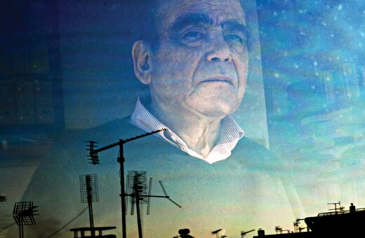 Ο Θανάσης Βαλτινός αφηγείται τη ζωή του στη LIFO