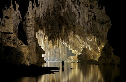 Εξερευνώντας τις σπηλιές μιας άγνωστης Ταϊλάνδης