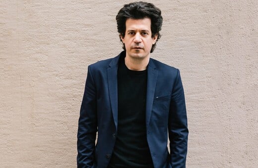 Κωνσταντίνος Δασκαλάκης: «Έρχονται νέες εφαρμογές στα κινητά μας που θα καταγράφουν τις συναντήσεις μας»