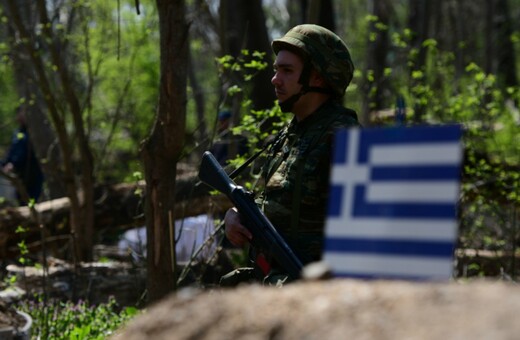 ΣΥΡΙΖΑ για Έβρο: Αποχώρησαν ελληνικές δυνάμεις από ελληνικό έδαφος; -Δένδιας: Προσβολή στις ένοπλες δυνάμεις