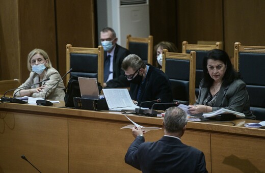 Δίκη Χρυσής Αυγής: Κασιδιάρης & Ζαρούλια ζητούν αναστολή - «Ο Μπούκουρας ξέρει να φτιάχνει πεϊνιρλί, ο Πατέλης είχε γράψει τραγούδι»