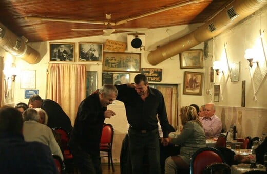 Κόττας, ο γλεντζές _VIDEO