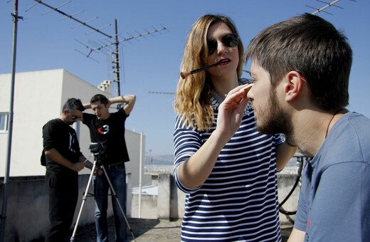 Φτιάχνουν φιλμάκια με 0 ευρώ (και βγάζουν απ' αυτά επίσης 0 ευρώ)