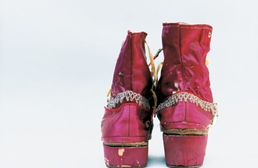  Η συγκλονιστική γκαρνταρόμπα της Frida Kahlo