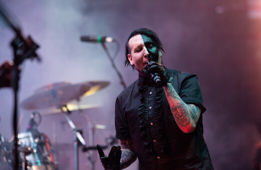 Μαρτυρία τραγουδίστριας για τον Marilyn Manson: «Έλεγε ότι έχει στο σπίτι του δωμάτιο βιασμού»