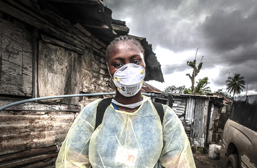 Η Γουινέα κήρυξε και επισήμως επιδημία Έμπολα καθώς καταμετρά τους πρώτους νεκρούς