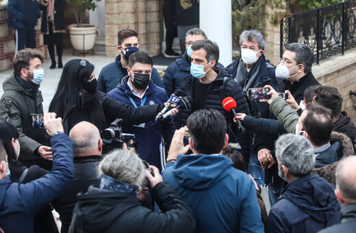 Χαρδαλιάς: Ανιχνεύθηκε το πρώτο κρούσμα της νοτιοαφρικανικής μετάλλαξης - Σε στέλεχος της Εκκλησίας