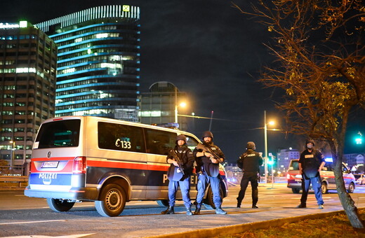 Αυστρία: Δύο συλλήψεις για τις επιθέσεις στη Βιέννη - Έρευνες σε σπίτια
