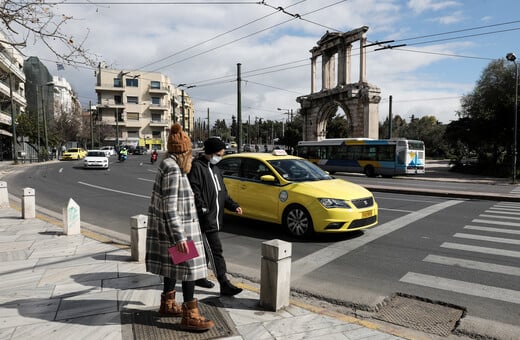 Σκληρό lockdown 15 ημέρων: Η εισήγηση των λοιμωξιολόγων μετά την «έκρηξη» των κρουσμάτων