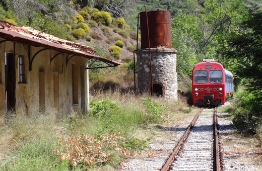 Το εγκαταλελειμμένο σιδηροδρομικό δίκτυο της Πελοποννήσου