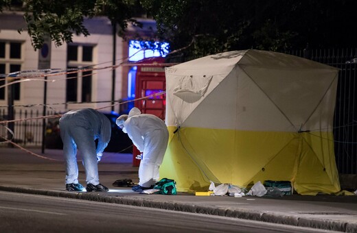 Ένοπλη επίθεση στο Λονδίνο - Μια γυναίκα νεκρή και πέντε τραυματίες