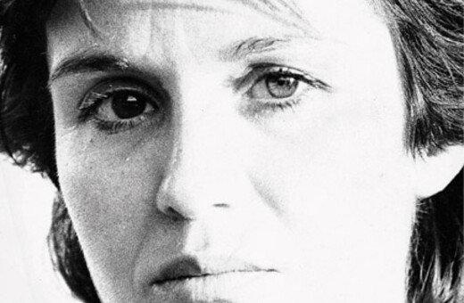 Σαν σήμερα πέθανε η Κατερίνα Γώγου, ένα απρόθυμο είδωλο της σκοτεινής ποίησης