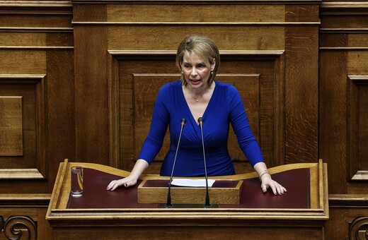 Ο Μητσοτάκης αντικατέστησε την Παπακώστα στον τομέα Υγείας της ΝΔ μετά τις βολές κατά Γεωργιάδη