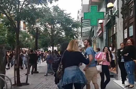 Θεσσαλονίκη: Ένταση στο Αυτο-Οργανωμένο Pride με περαστικό που φέρεται να έβρισε τους διαδηλωτές